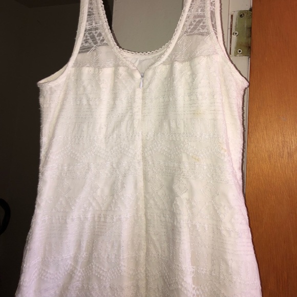 White embroidered mini dress - Picture 3 of 6